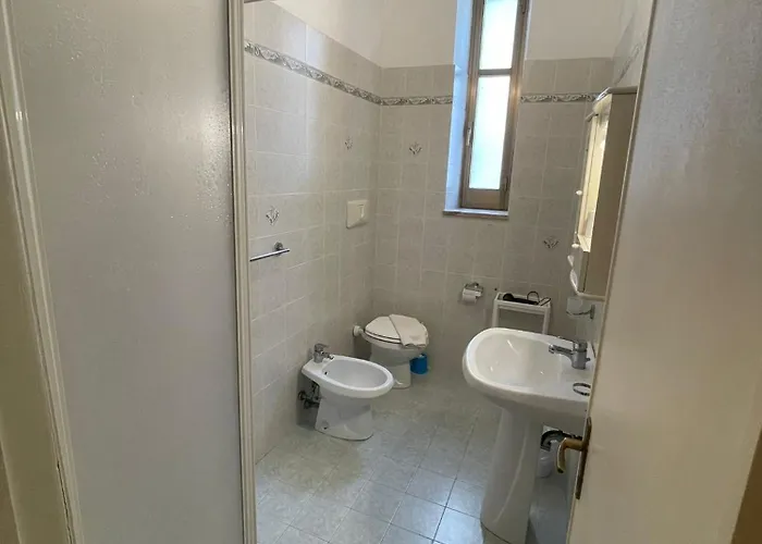 Gadia Πανσιόν Cefalù